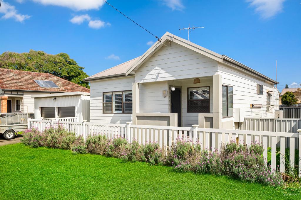 23 Myola St, Mayfield, NSW 2304