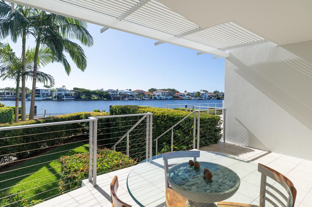 5/7 Grand Pde, Parrearra, QLD 4575