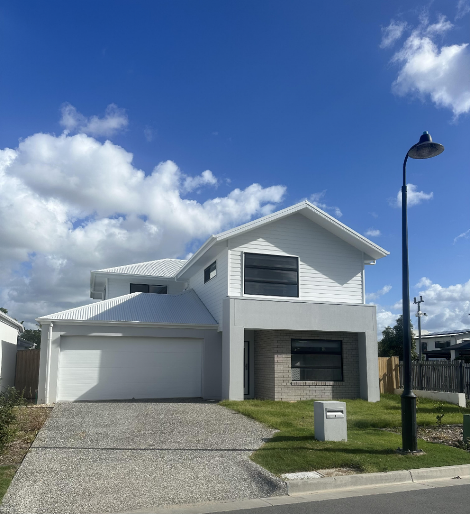1 Headway St, Nerang, QLD 4211