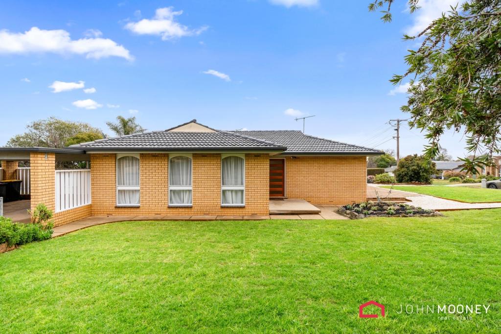 30 Truman Ave, Tolland, NSW 2650