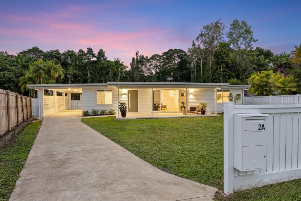 2a Byrnes Cl, Whitfield, QLD 4870