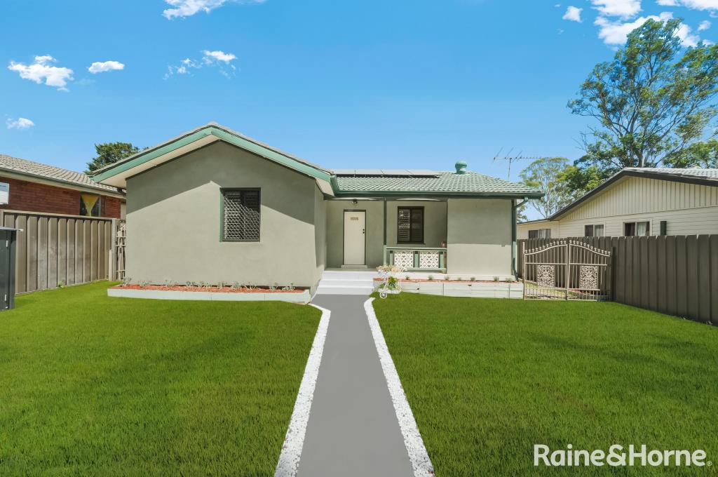 21 Hibiscus Cres, Macquarie Fields, NSW 2564