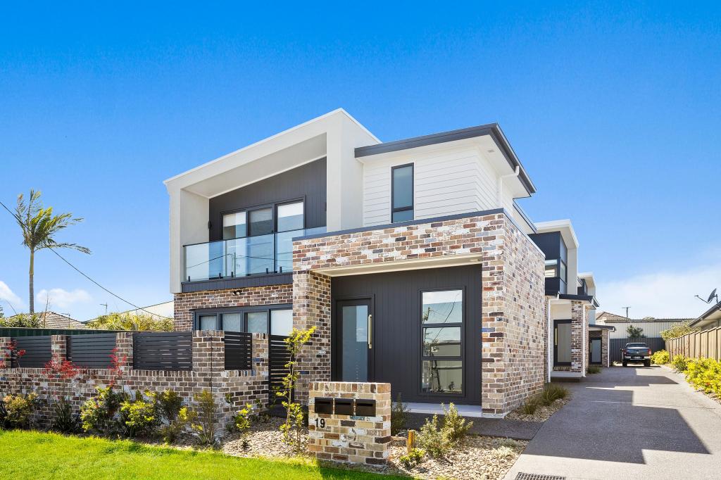 1/19 King St, Lake Illawarra, NSW 2528