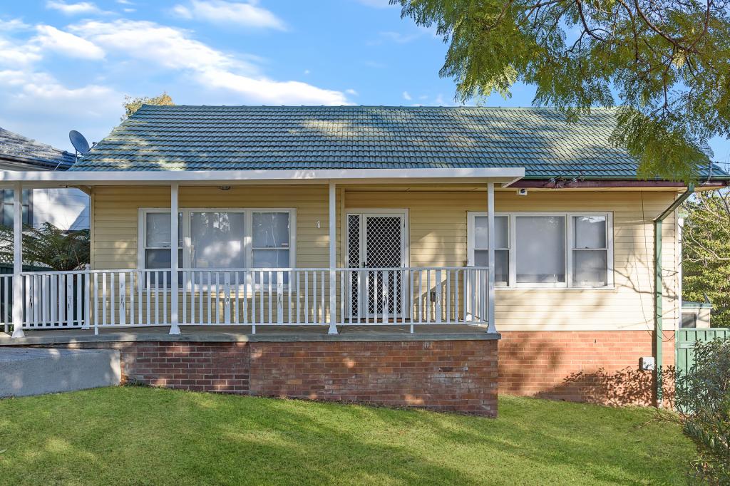 1 Banksia Ave, Engadine, NSW 2233