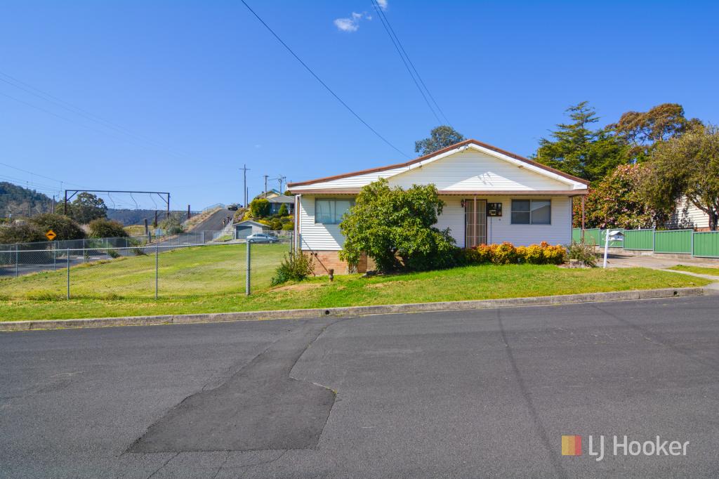 9 Spring St, Lithgow, NSW 2790