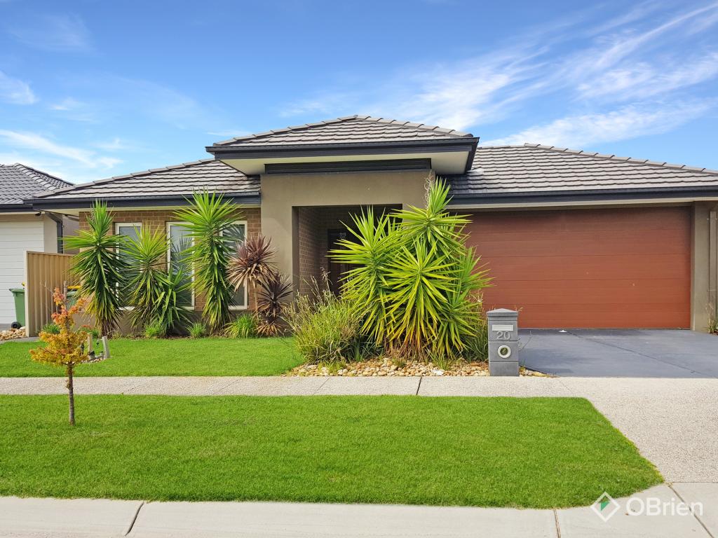 20 AUDLEY ST, PAKENHAM, VIC 3810