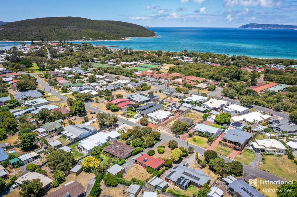 50 Bedwell St, Emu Point, WA 6330