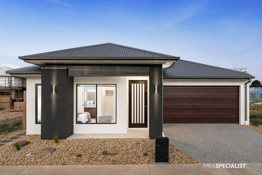 8 Kuvera St, Werribee, VIC 3030