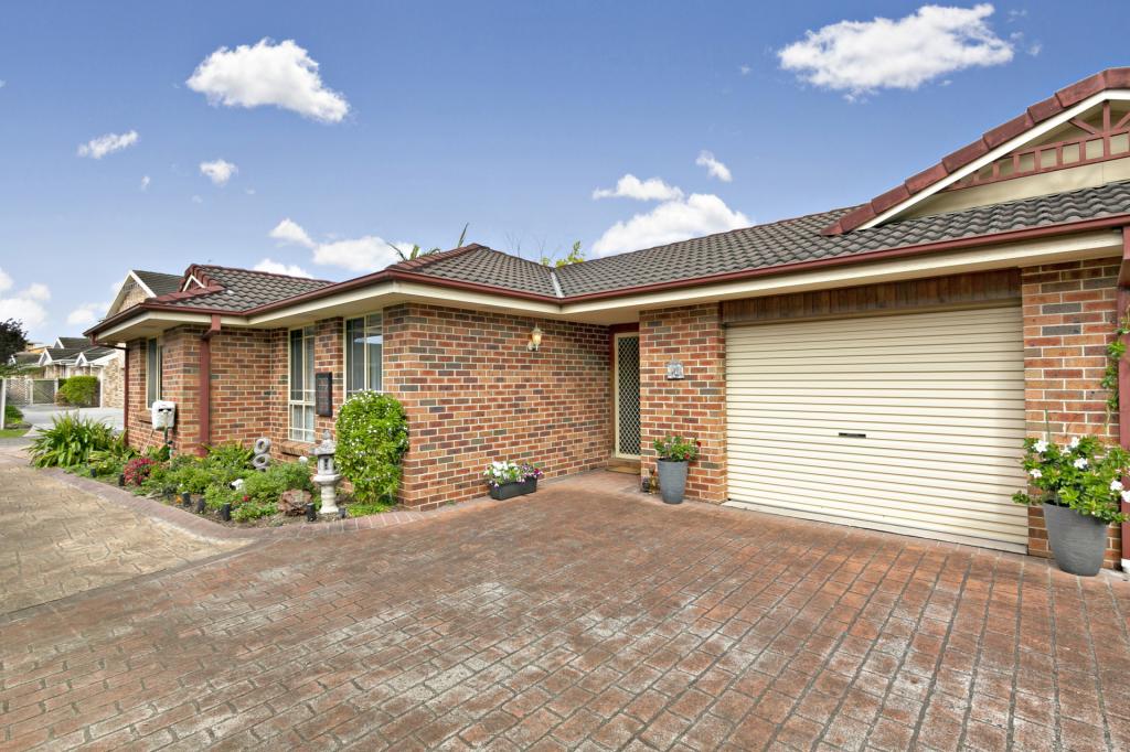 1/6 Platypus Cl, Figtree, NSW 2525