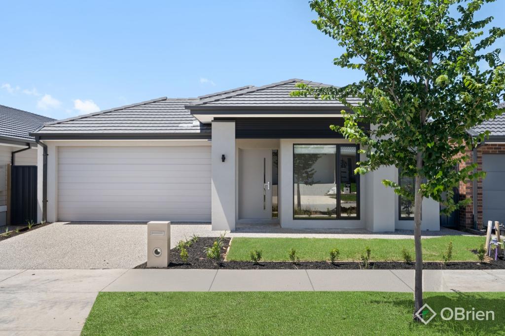 47 BORTHWICK PDE, CLYDE NORTH, VIC 3978