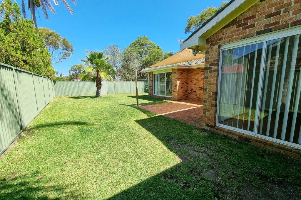 30 Courigal St, Lake Haven, NSW 2263
