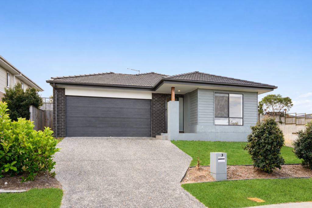 3 Crusoe St, Coomera, QLD 4209