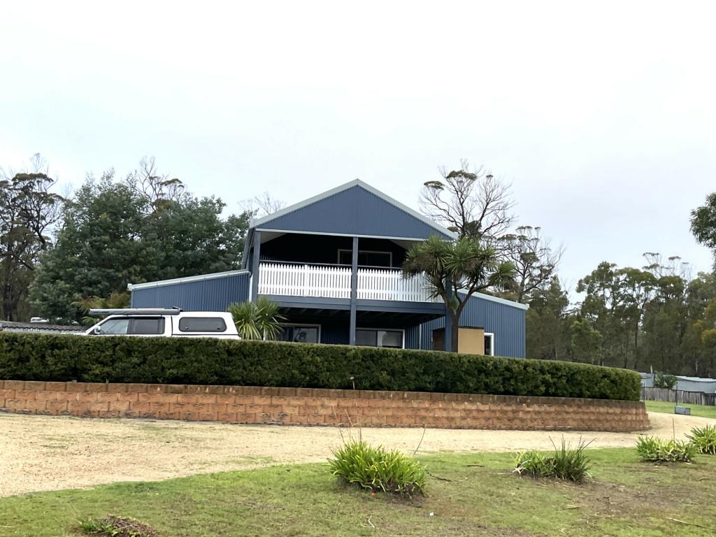 33 Coffey Dr, Binalong Bay, TAS 7216
