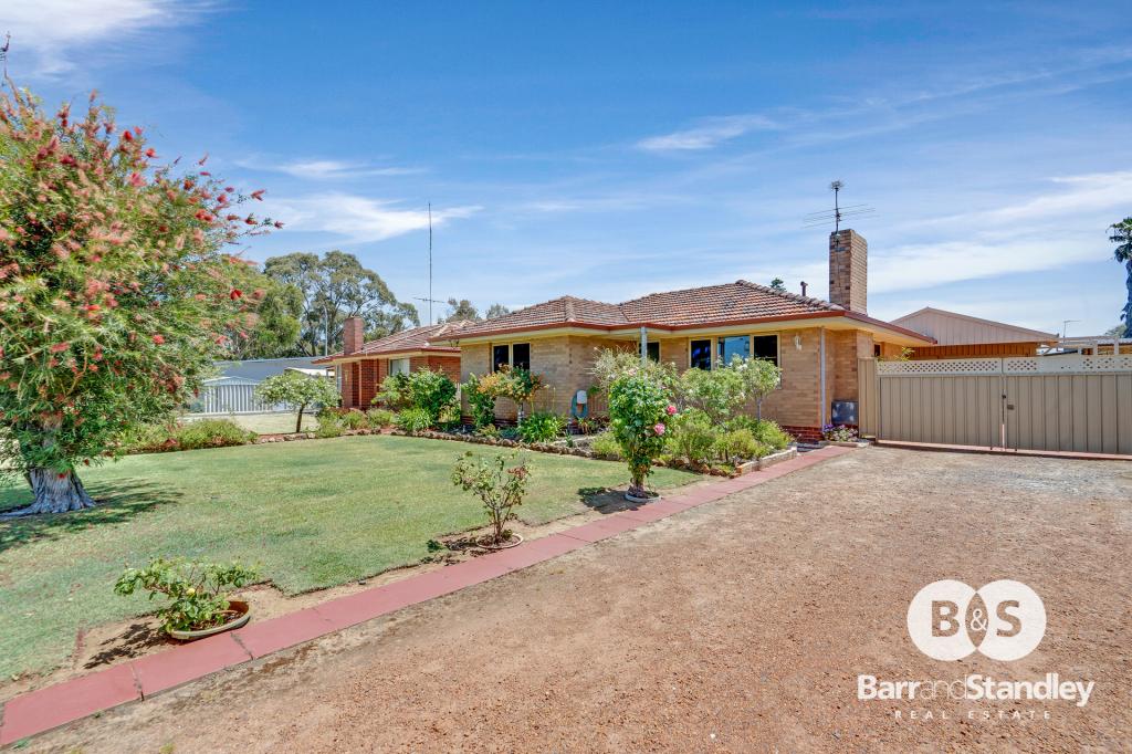 62 Parade Rd, Withers, WA 6230