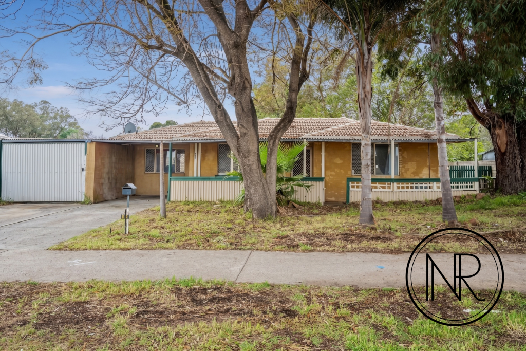 93 EIGHTH RD, ARMADALE, WA 6112