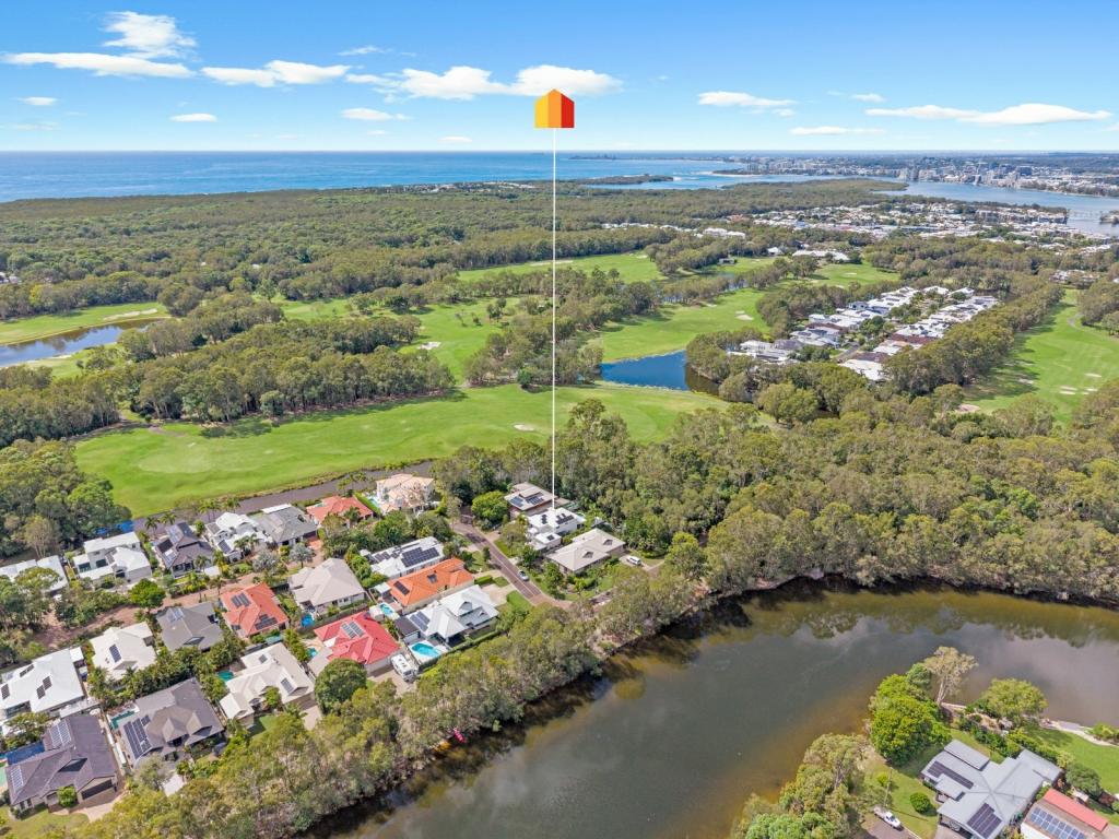 4 Baker-Finch Pl, Twin Waters, QLD 4564