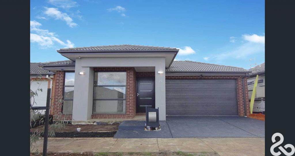 24 Bombala Cres, Craigieburn, VIC 3064