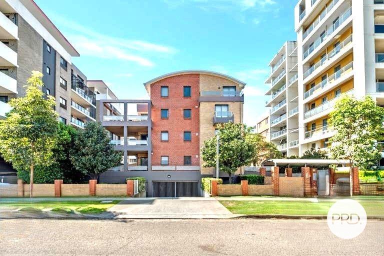 8/8 Castlereagh St, Liverpool, NSW 2170