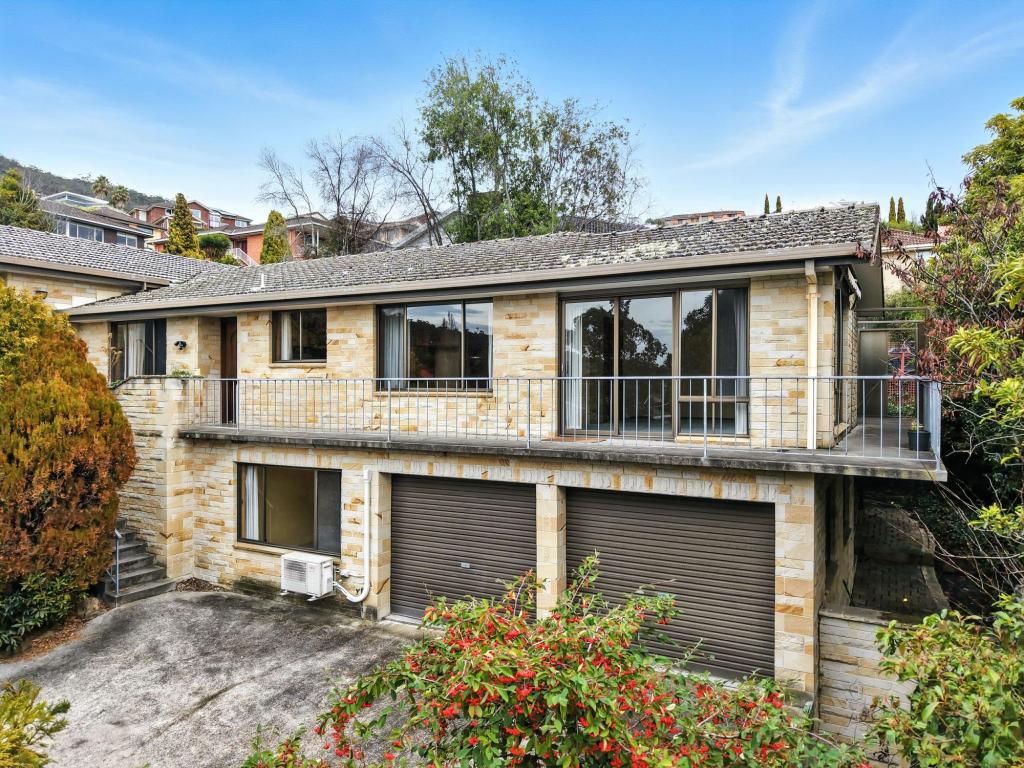 2/15 Hampshire Rd, Sandy Bay, TAS 7005