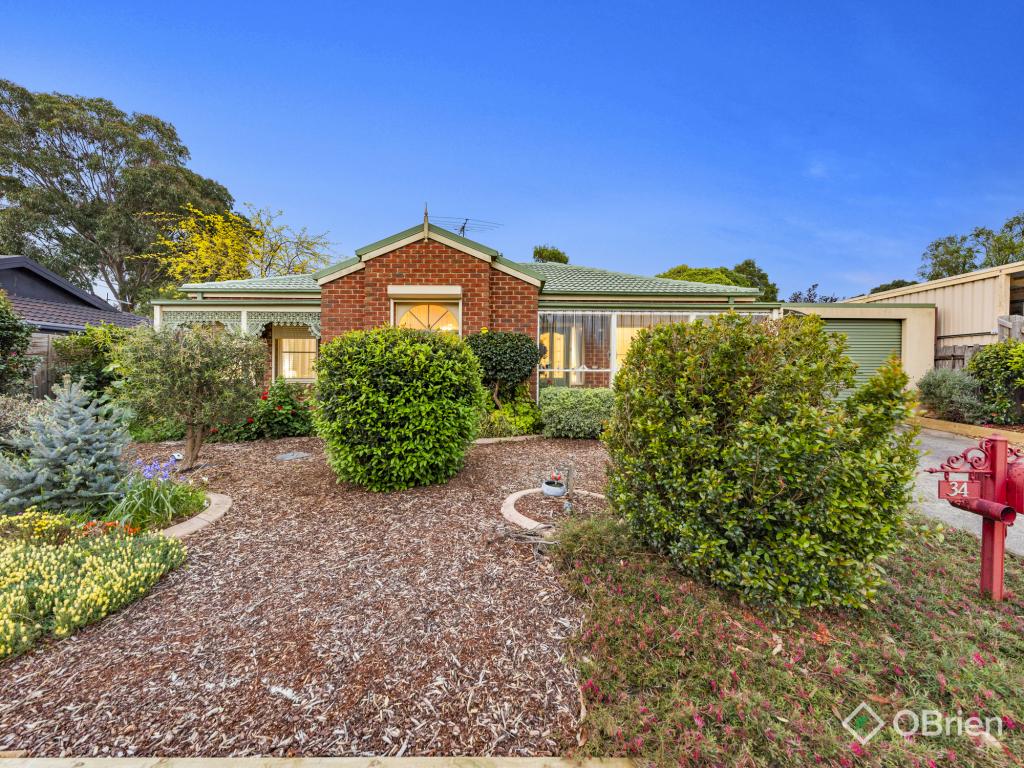 34 Coowarra Way, Berwick, VIC 3806