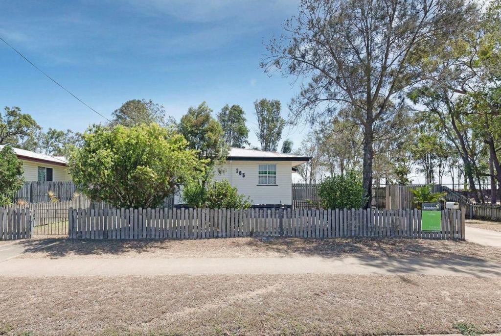 165 Barolin St, Avenell Heights, QLD 4670