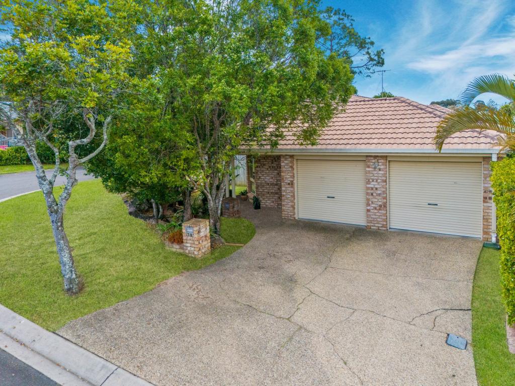 38 Freshwater Cct, Forest Lake, QLD 4078