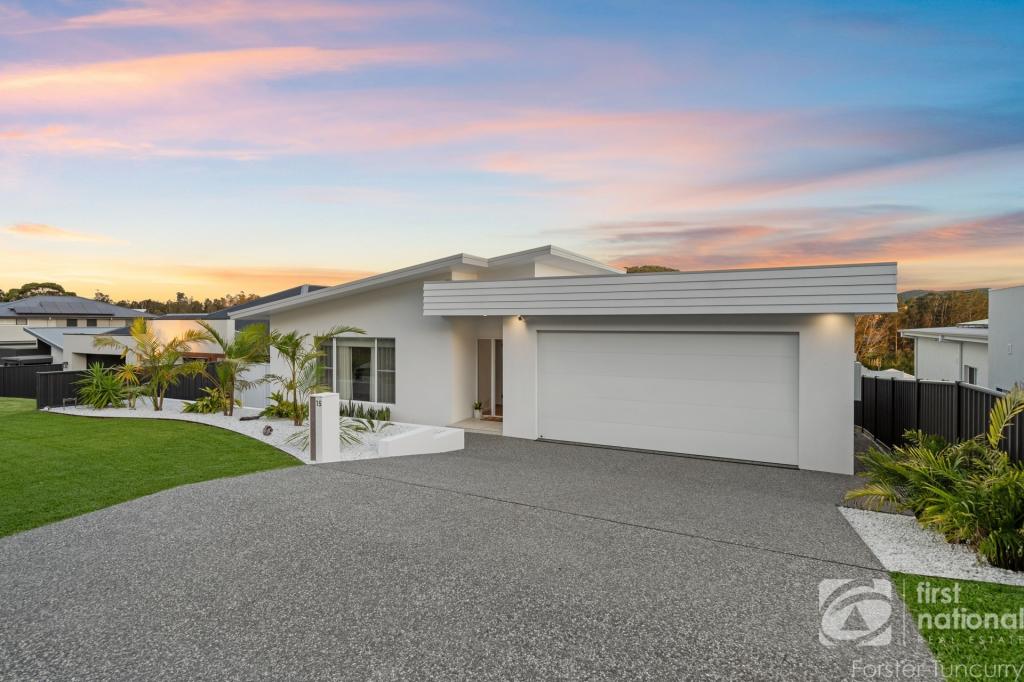 15 Limestone Cres, Forster, NSW 2428