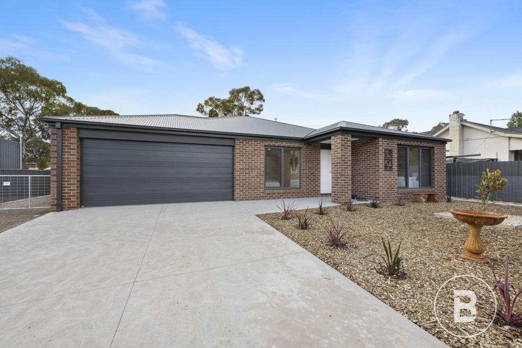 16 High St, Avoca, VIC 3467