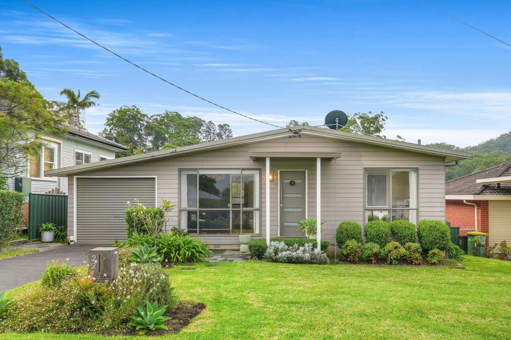 22 Sunset St, Wyoming, NSW 2250