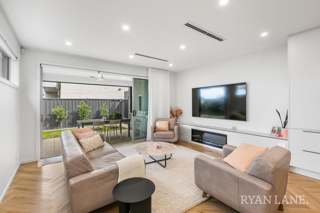 10 Sussex St, Seaholme, VIC 3018