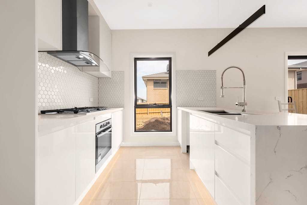 31 Heritage Bvd, Doncaster, VIC 3108