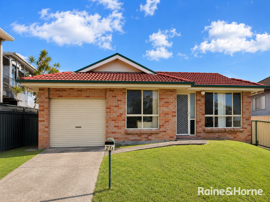 21a Livingstone St, Belmont, NSW 2280