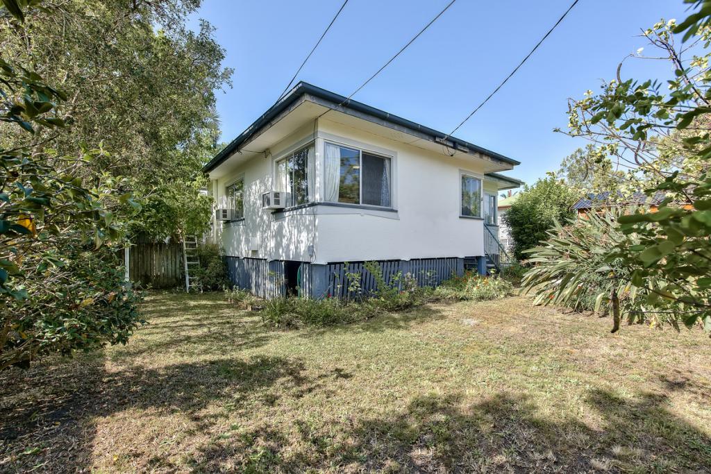 5 Haly St, Stafford, QLD 4053