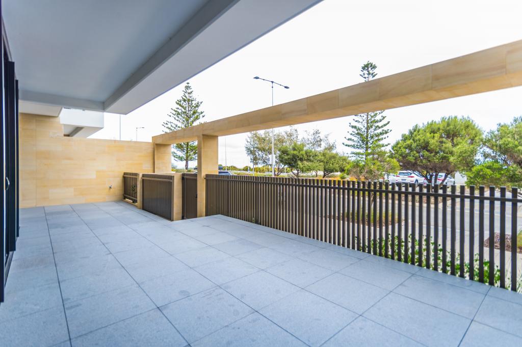 102/29 Leighton Beach Bvd, North Fremantle, WA 6159