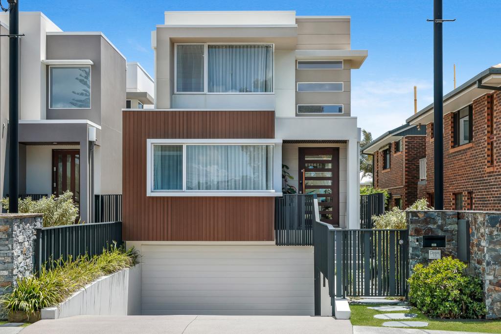 19 Seashell Ave, Mermaid Beach, QLD 4218