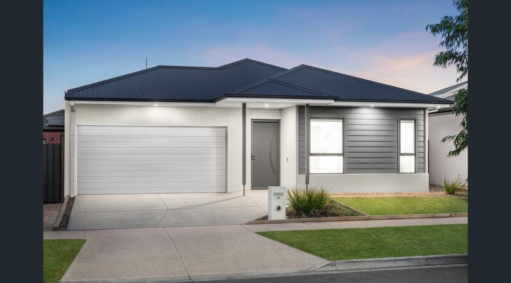 85 Elpis Rd, Weir Views, VIC 3338