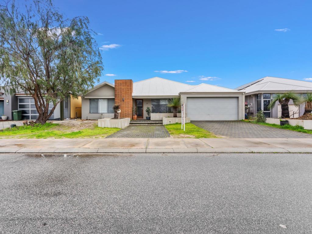 21 Brigalow Bend, Ellenbrook, WA 6069