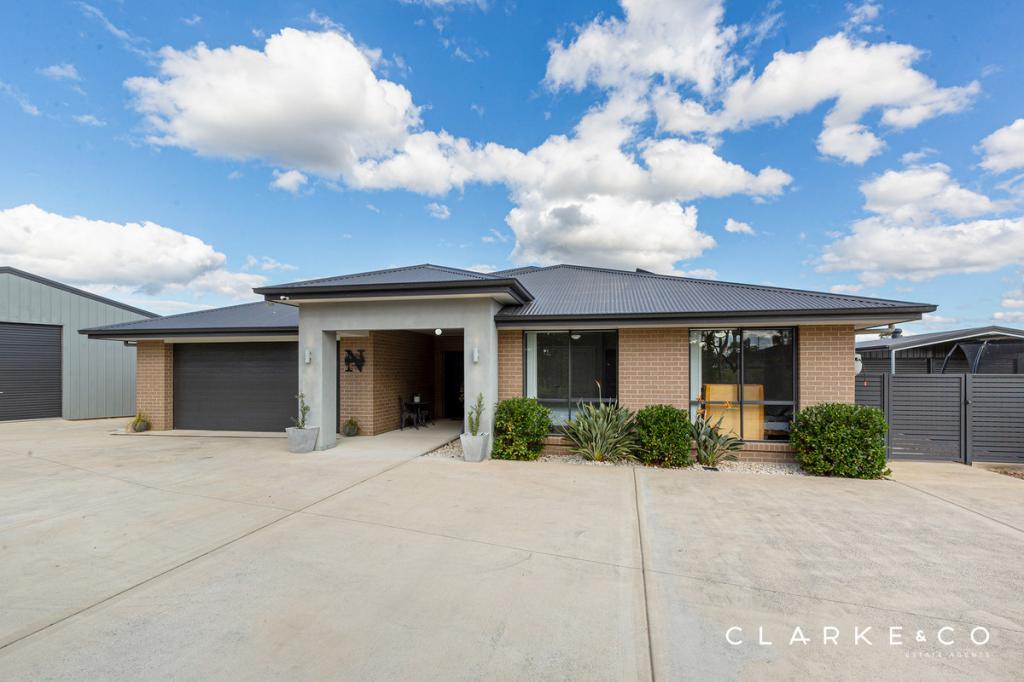 8 Lois Cl, Heddon Greta, NSW 2321