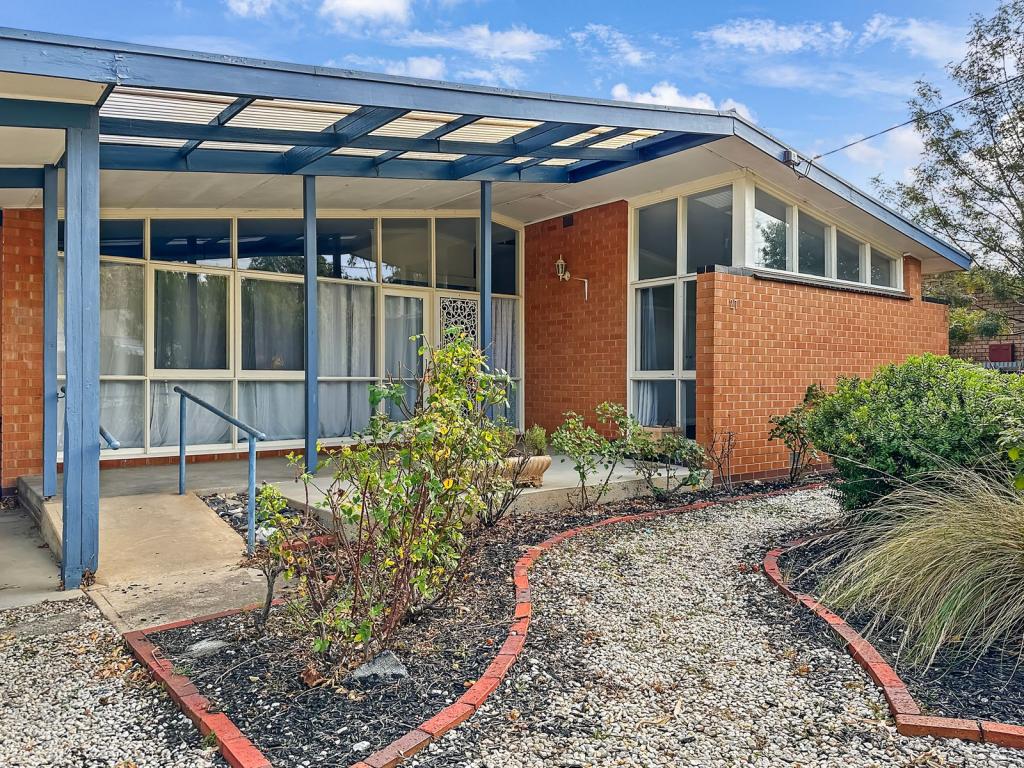 27 Broadway, Dunolly, VIC 3472