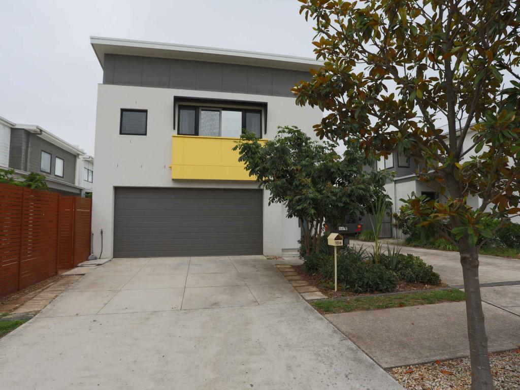 18A GREENBANK DR, BLACKTOWN, NSW 2148