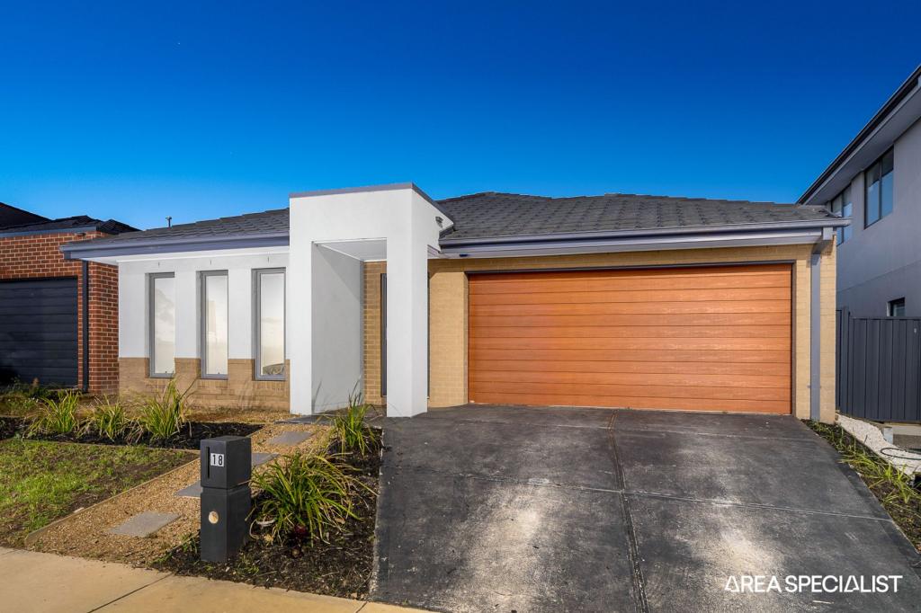 18 CROFT DR, CLYDE NORTH, VIC 3978