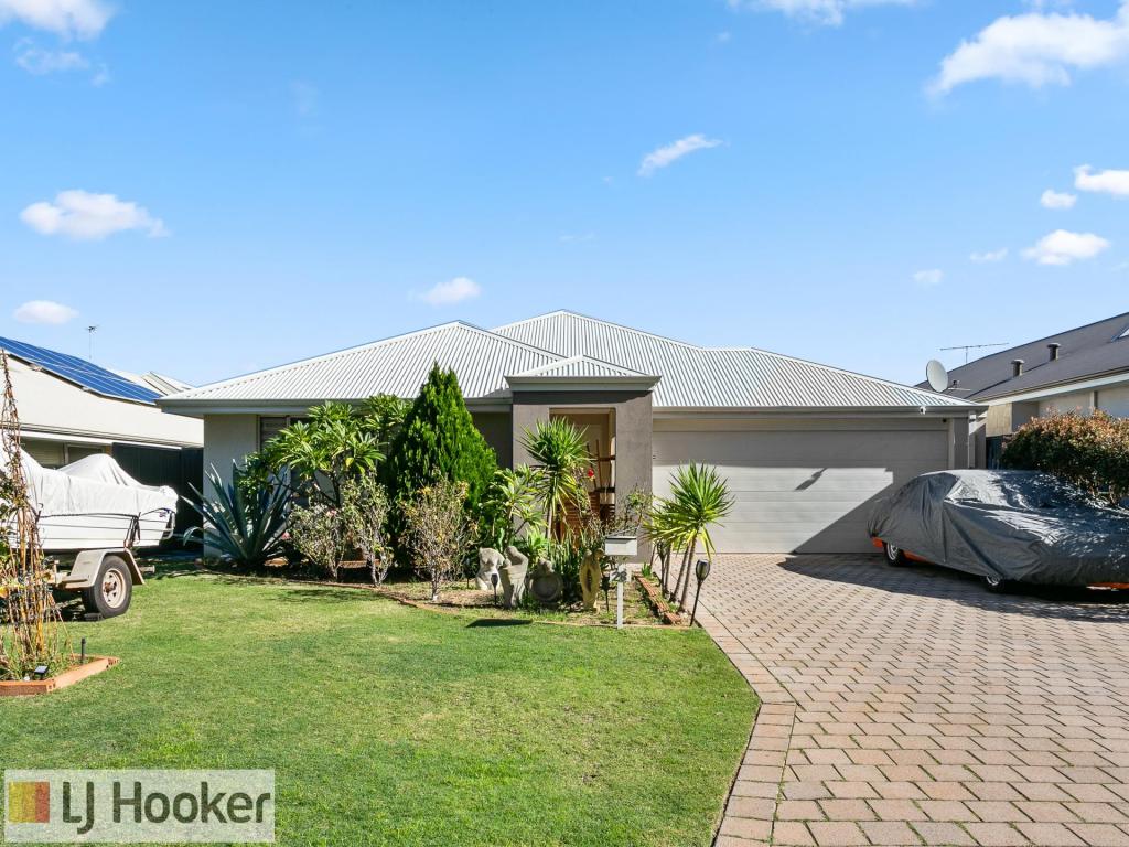 28 SOLSTICE BEND, WELLARD, WA 6170