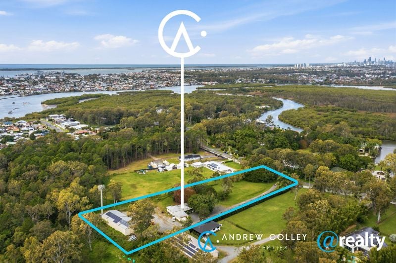 137 Crescent Ave, Hope Island, QLD 4212