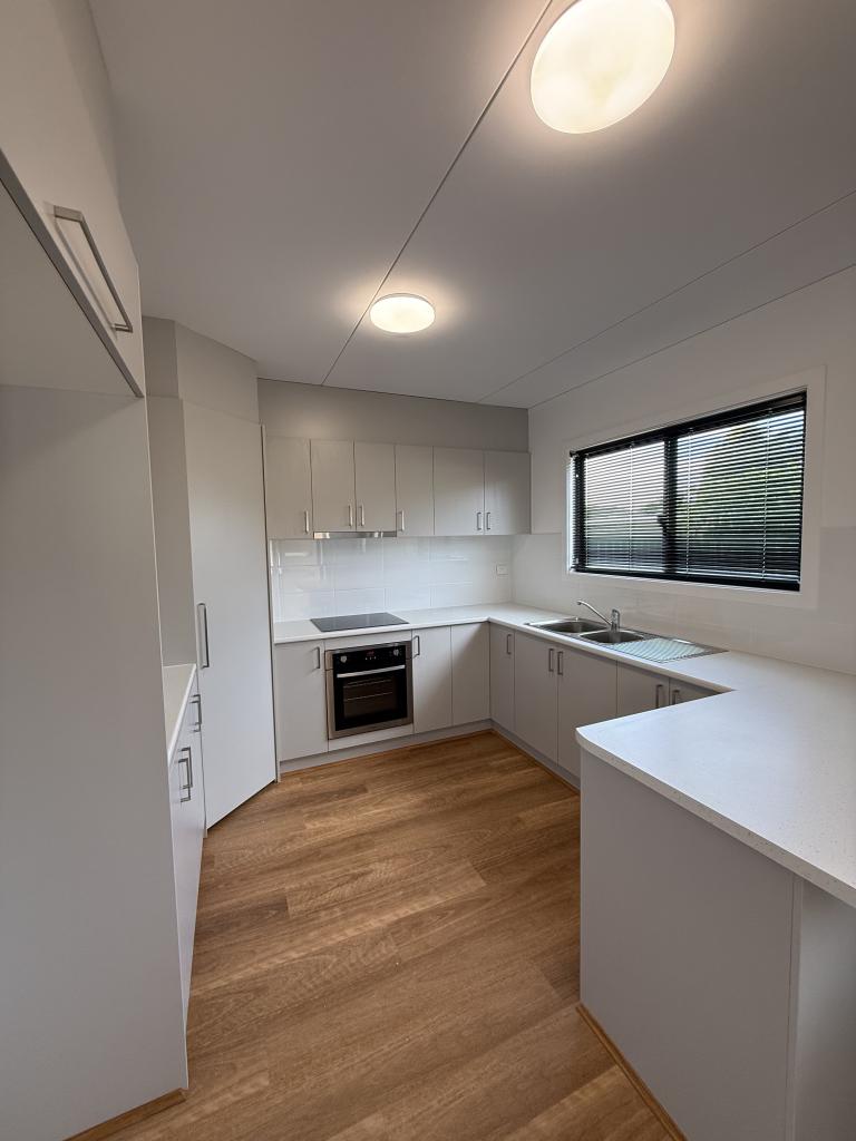 10a Deutscher St, Avondale Heights, VIC 3034