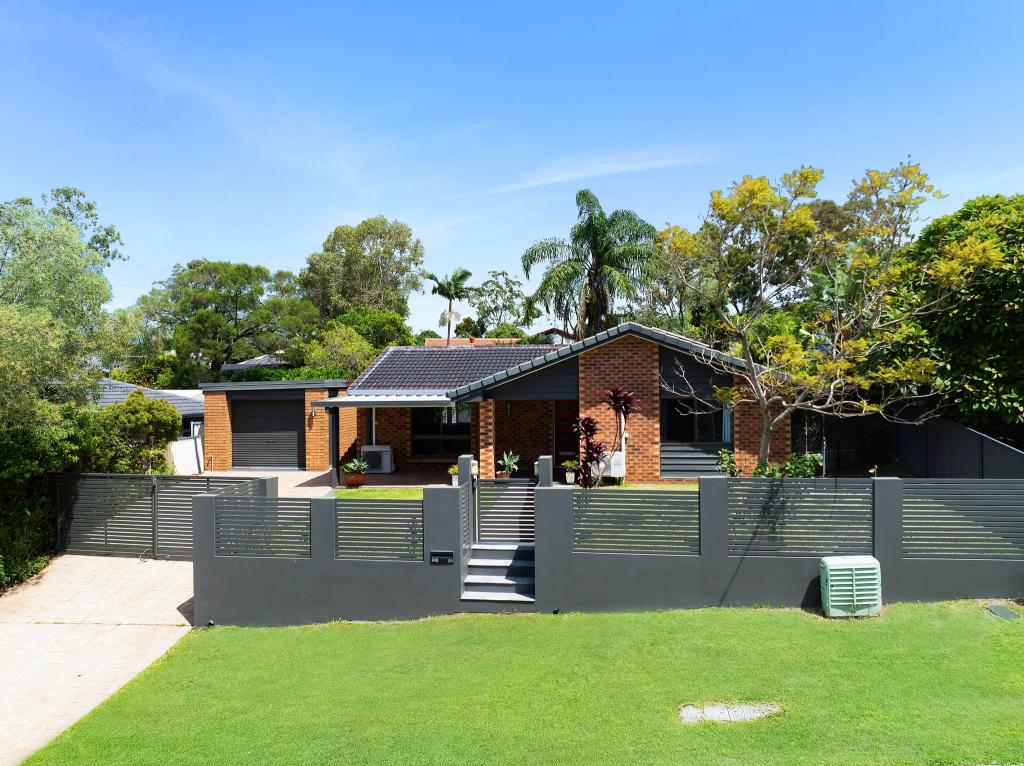 26 Pappas Way, Carrara, QLD 4211