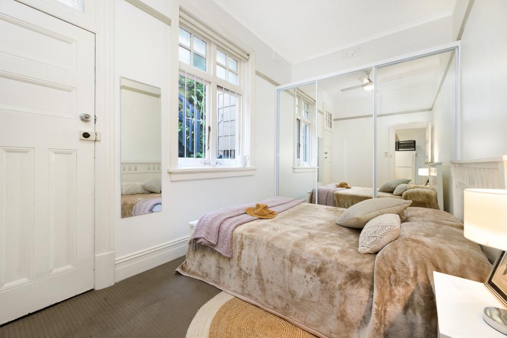 4/15 East Crescent St, Mcmahons Point, NSW 2060