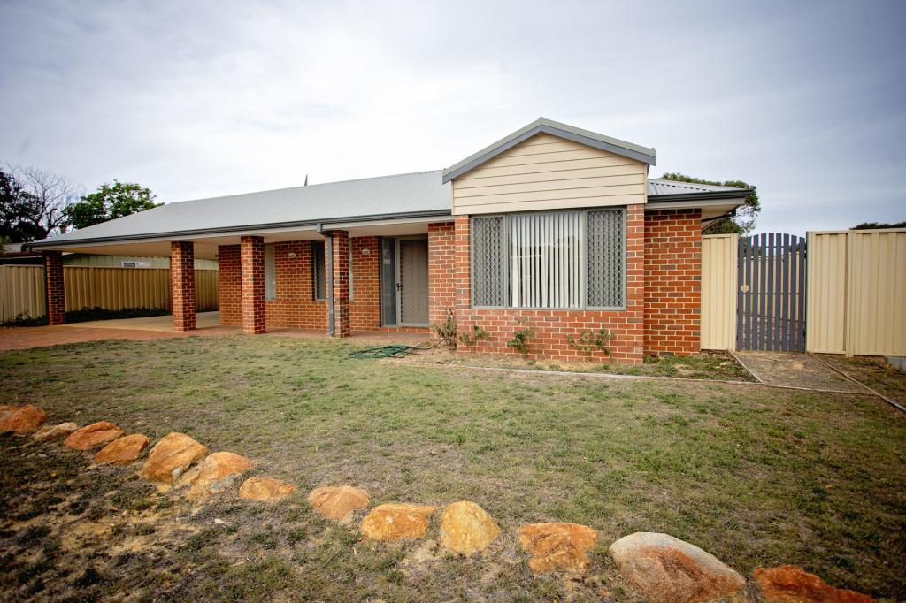 13 Gibson Way, Hopetoun, WA 6348