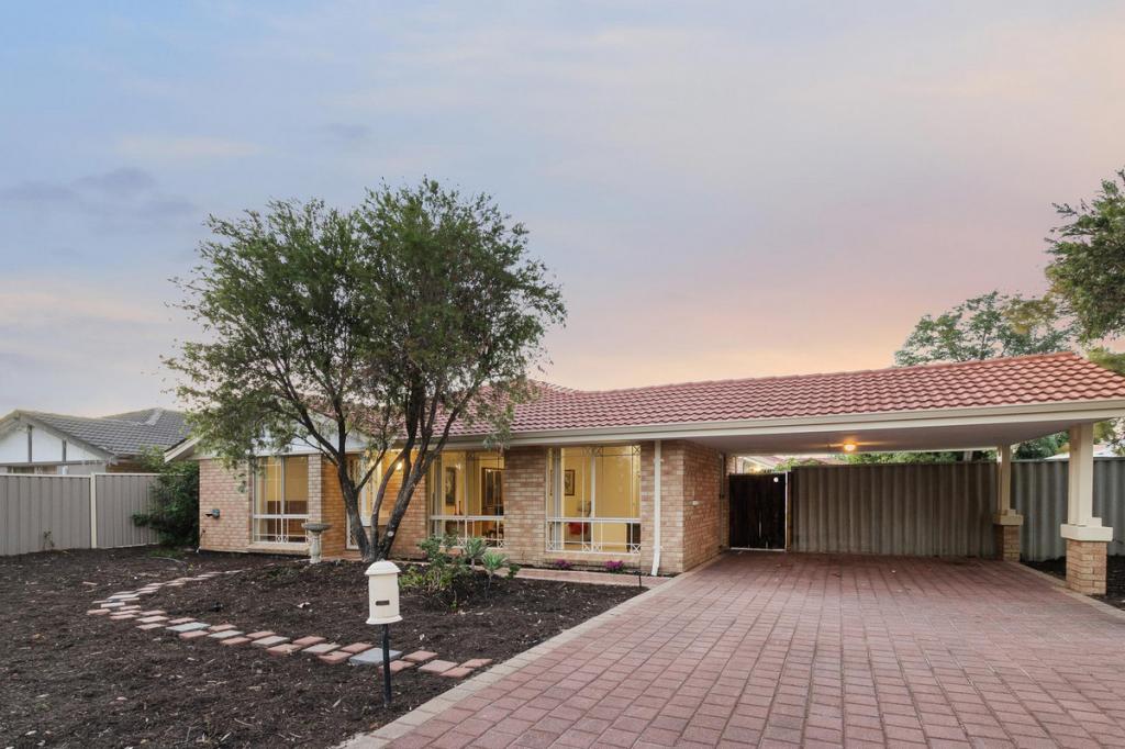 3 Canning River Gdns, Wilson, WA 6107