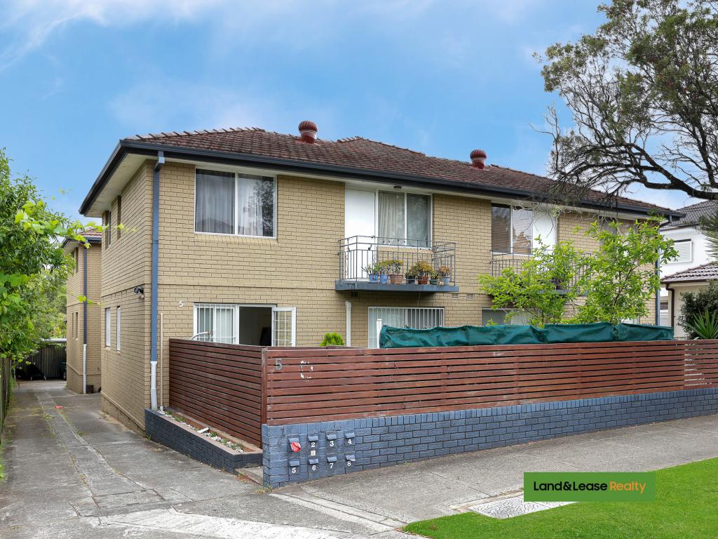 2/5 Defoe St, Wiley Park, NSW 2195