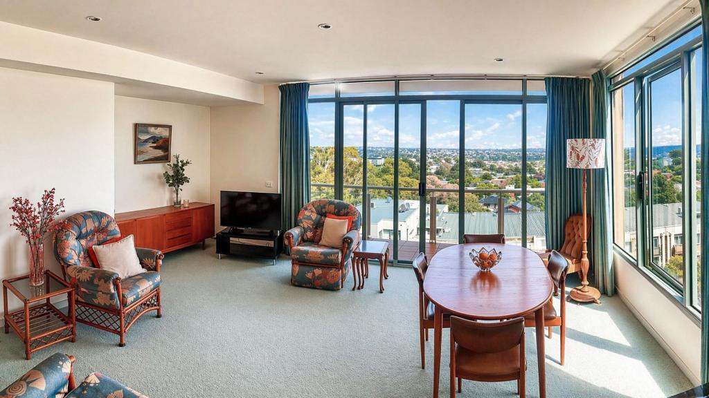 4002/2 Sovereign Point Ct, Doncaster, VIC 3108